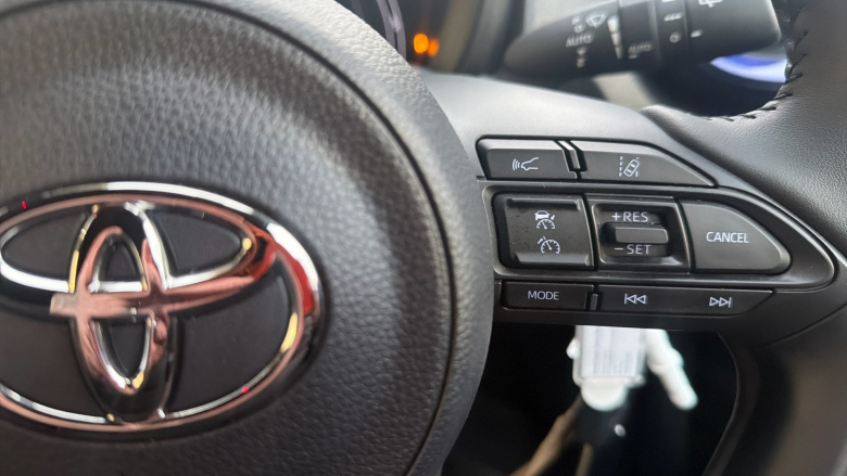 Toyota Aygo X 1.0 VVT-i Edge 5dr Auto Petrol Hatchback